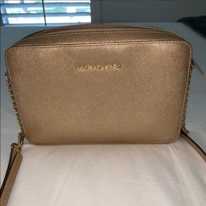 Michael Kors (MK) Crossbody